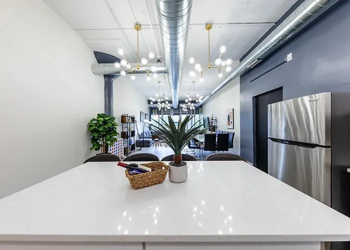Michigan 6br Luxury Loft - South Loop Chicago